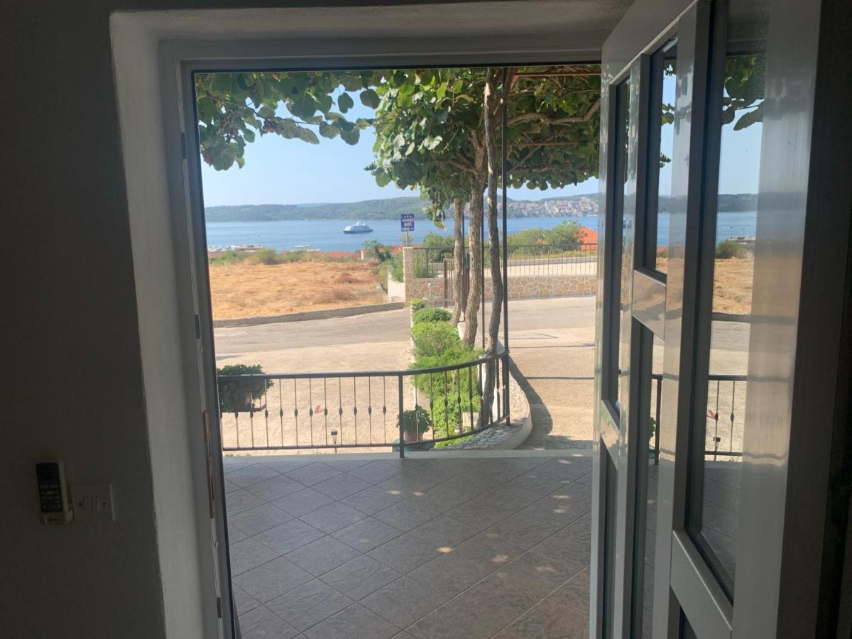 Apartments Villa Bella Vista Seget Trogir Exterior photo